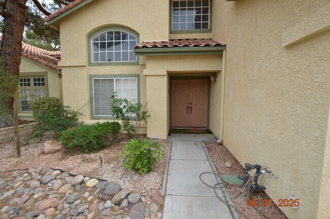 Foto del edificio - 8399 Abita Cir