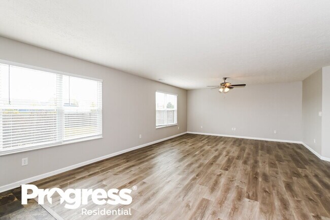 Building Photo - 7645 Boleru Dr