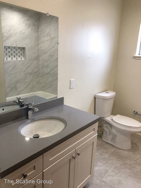 Foto del edificio - 630 S El Camino Real