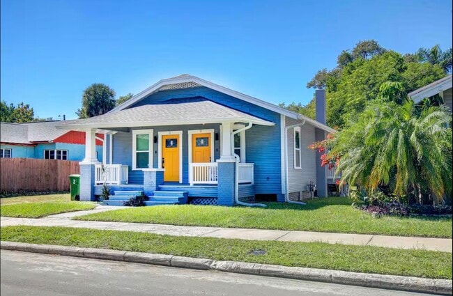 Building Photo - 5804 N Miami Pl