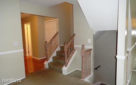 Building Photo - 36840 Park Place Dr