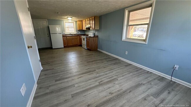 Building Photo - 822 Ridge Rd