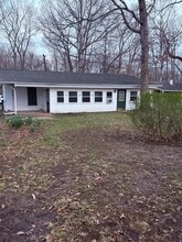 Building Photo - 11322 W Paradise Rd