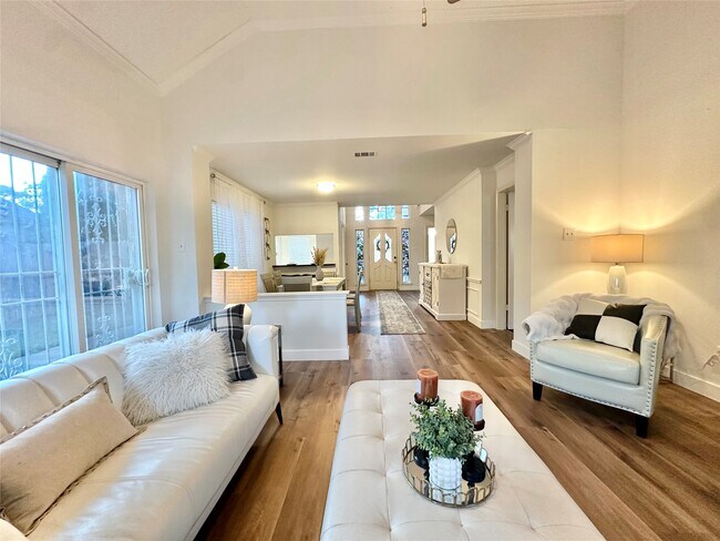 Foto del edificio - 2915 Cotton Stock Dr