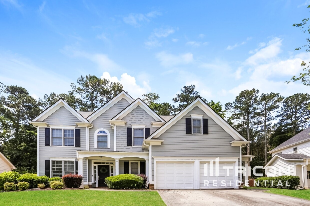 Primary Photo - 2621 Hillgrove Dr