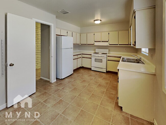 Foto del edificio - 18230 North 42nd Pl