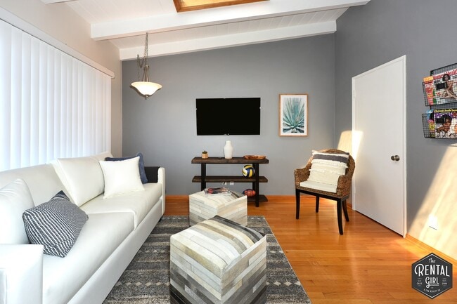 Building Photo - 313 Mildred Ave