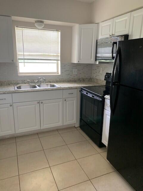 Foto del edificio - 875 SW 4th Ct