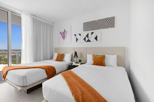 Foto del edificio - 4010 S Ocean Dr