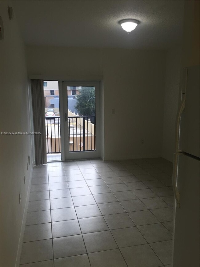 Foto del edificio - 3410 Coral Wy