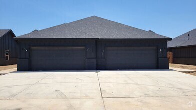 Building Photo - 7205 22nd Pl