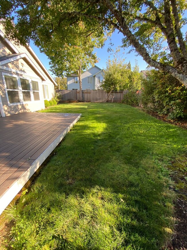 Building Photo - Prime Location - 3Bdrm / 2 Bath House - Wa...