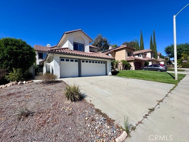 Primary Photo - 39961 Temecky Way