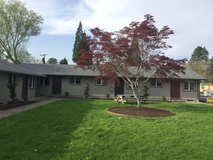 Primary Photo - 3525 SW 122nd Ave