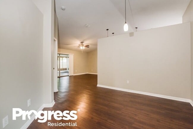Building Photo - 183 Brightview Dr