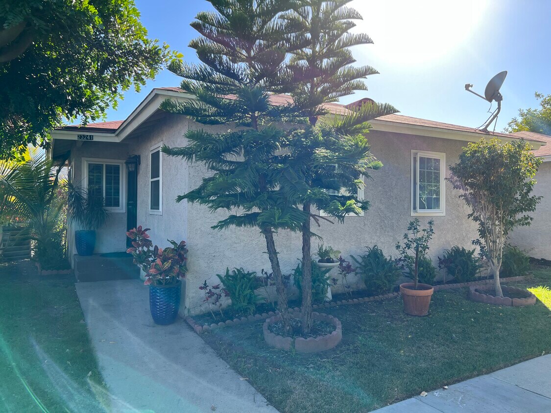 12 2 Bedroom Apartments for Rent in Carson, CA Westside Rentals