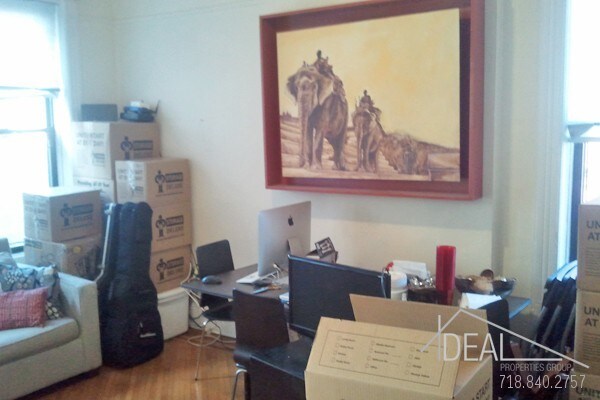 Foto principal - 116 Underhill Ave