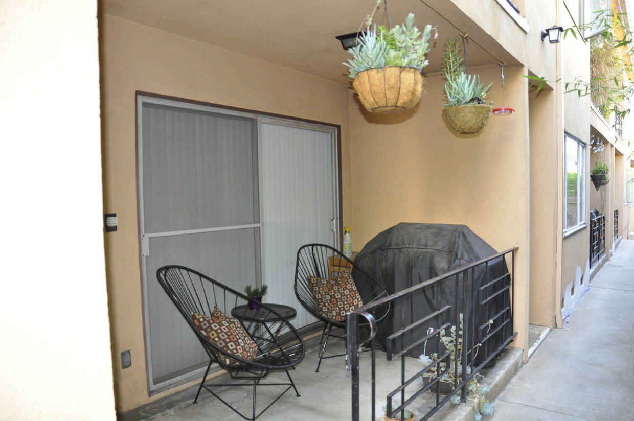 Porche de entrada - 1053 18th St