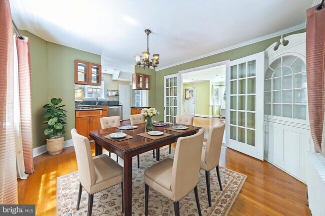 Foto del edificio - 2804 McKinley St NW