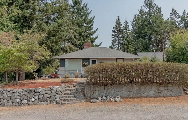Building Photo - 11616 23rd Ave SW
