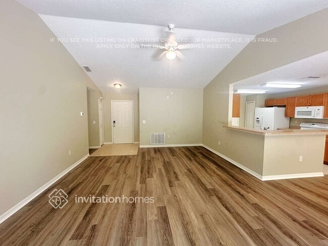 Building Photo - 1749 Sail Ct