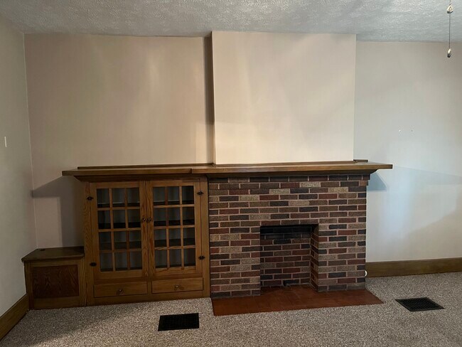 Living Room - 225 E Allen St