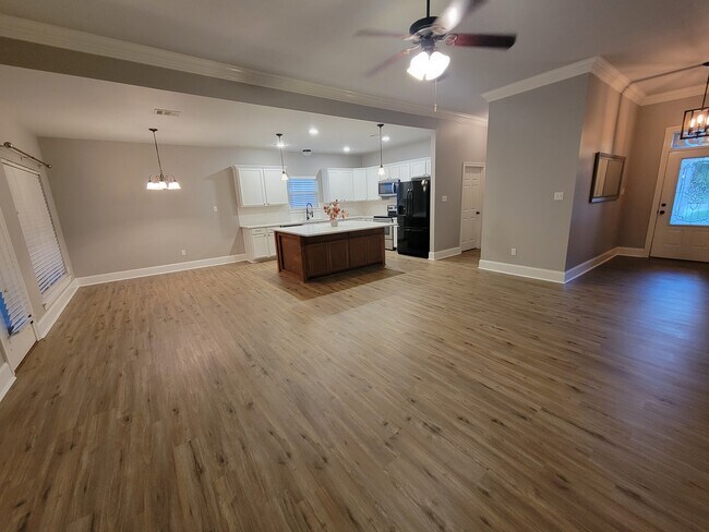 Building Photo - 40153 Maison Lafitte Blvd