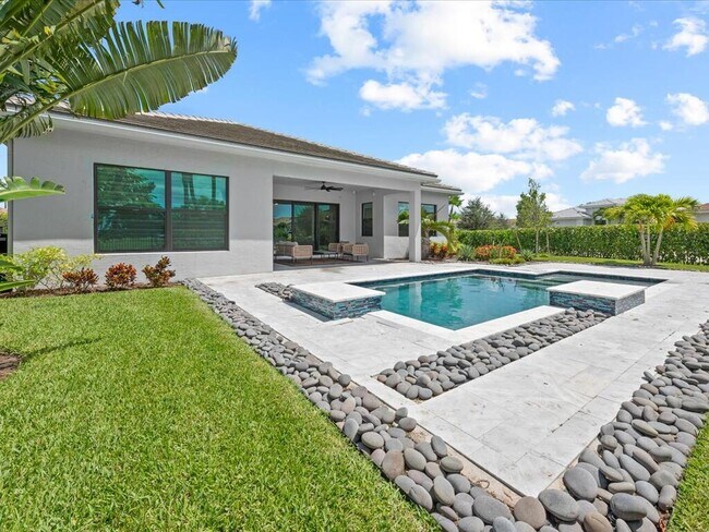 Foto del edificio - 5577 St Armands Way