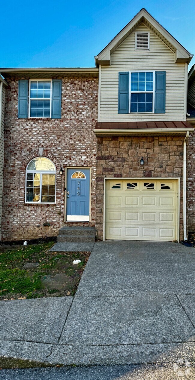 Spence Lane Townhouses for Rent Nashville, TN 2 Townhouses