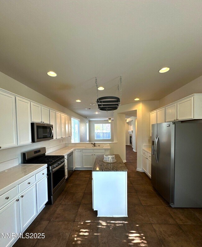 Foto del edificio - 10407 Summershade Ln