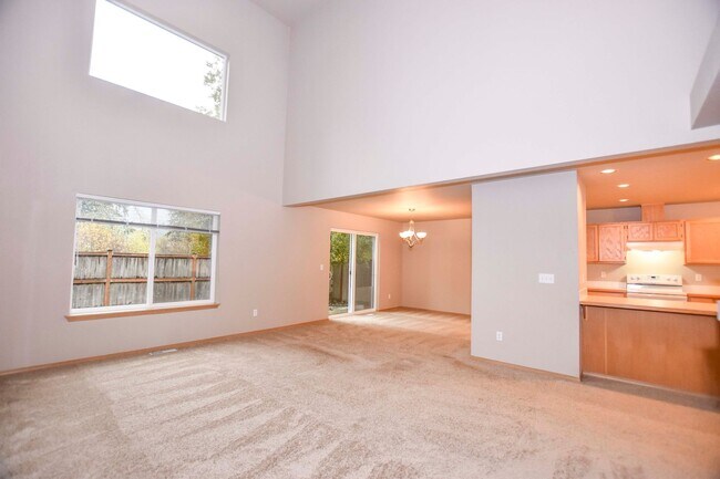 Foto del edificio - 2-story home on private cul-de-sac!