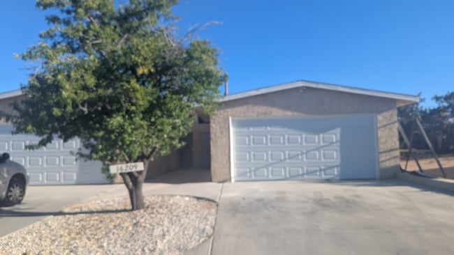 Building Photo - 16209 Juniper St