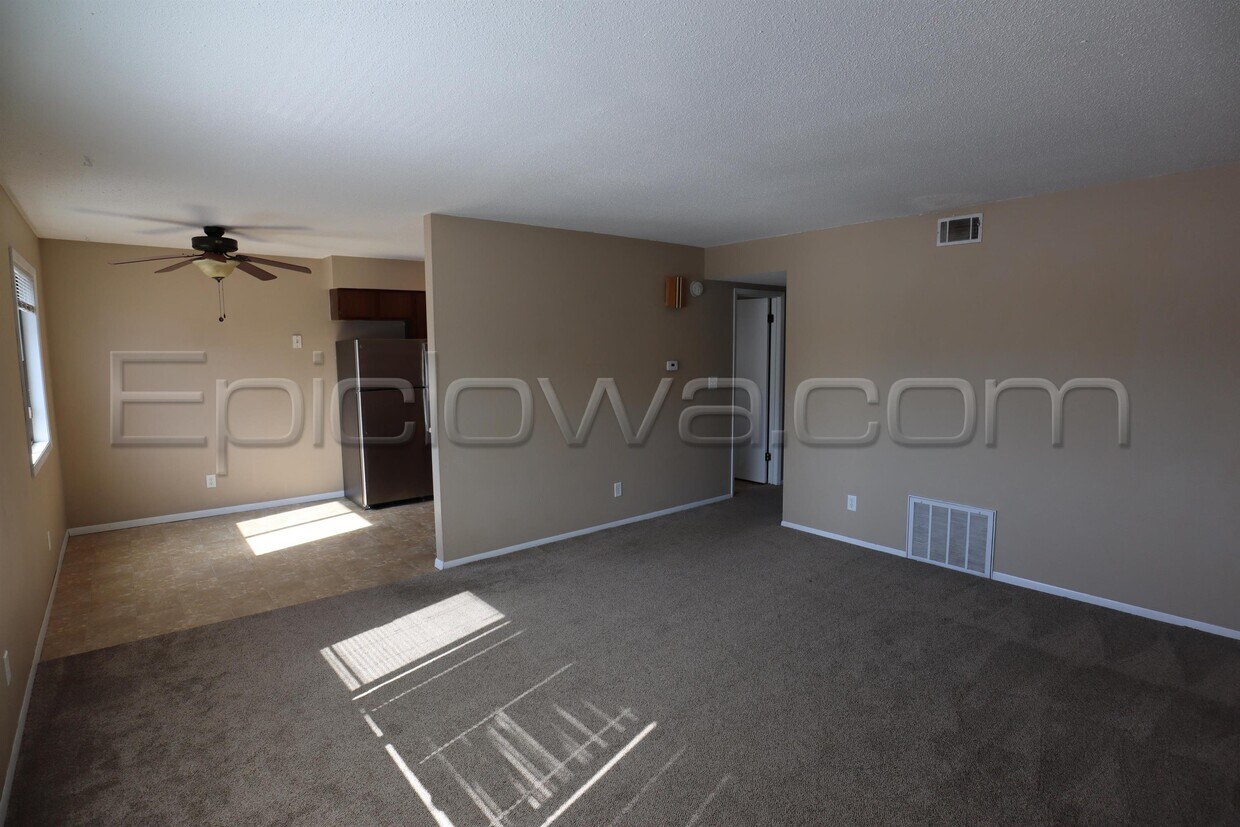 Primary Photo - 1236 O Ave Pl NE