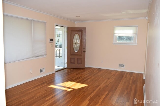 Foto del edificio - 57 E Tappen St
