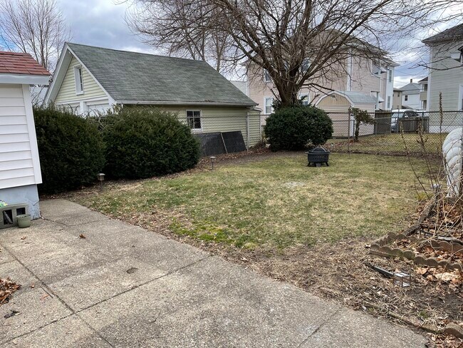 Backyard - 887 Central Ave