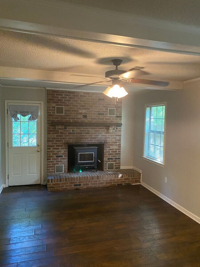 Foto del edificio - 511 Audubon Ln