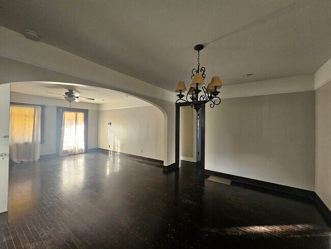 Foto del edificio - 133 N Tassajara Dr