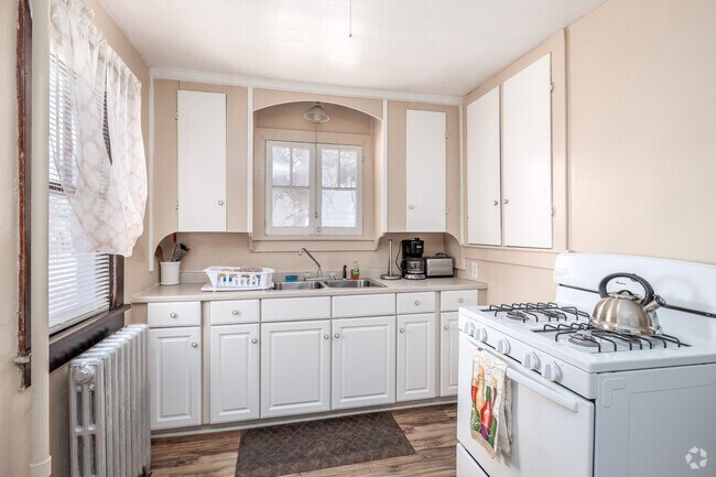 3 habitaciones, 1 baño - 111 m² - Cocina - 113 Clark St