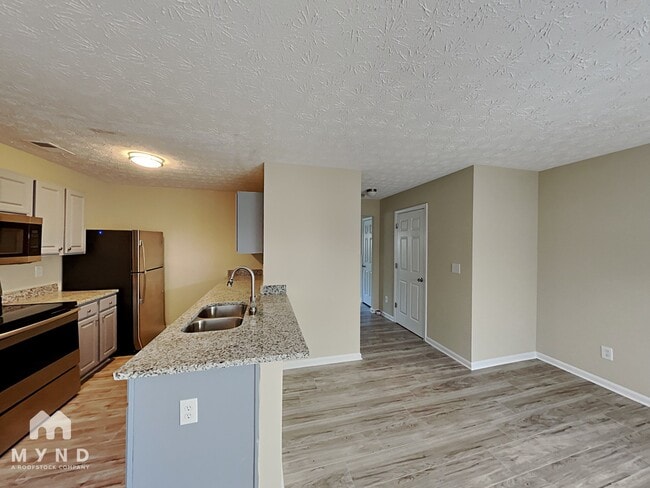 Foto del edificio - 3470 Waldrop Trail