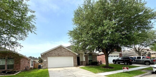 Foto del edificio - 12103 Canyon Falls Dr
