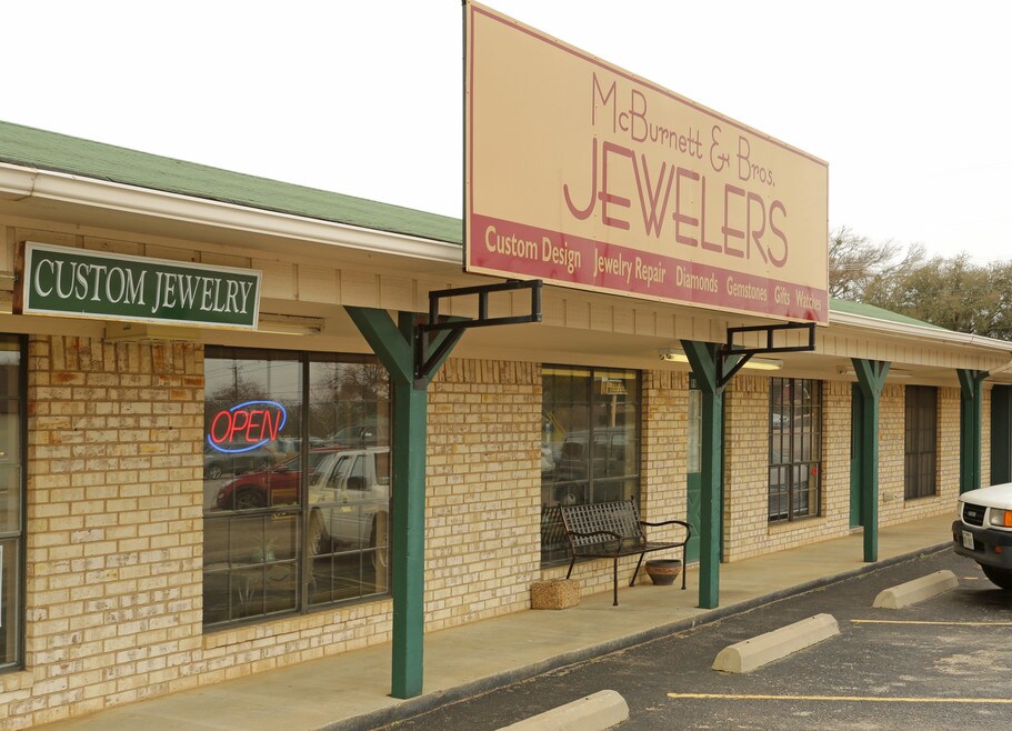 Is Lindale a Good Place To Live in Galveston? Neighborhood Guide by