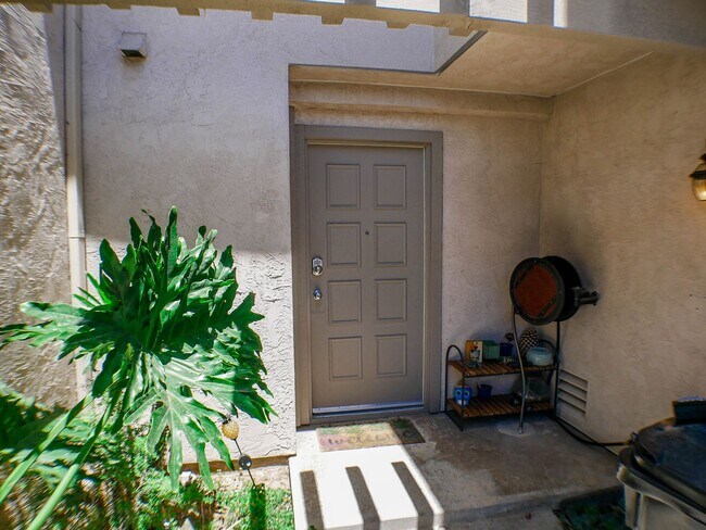 Foto del edificio - Point Loma Townhome - Beautiful Community ...