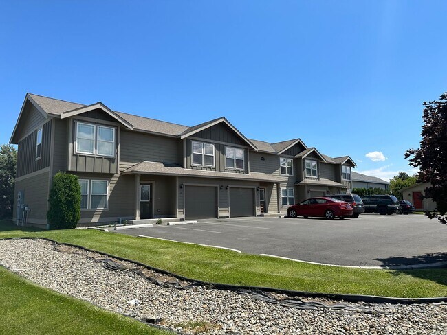 Foto del edificio - 2100 N Chestnut St