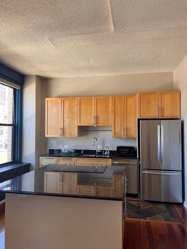 Foto del edificio - 600 S Dearborn St