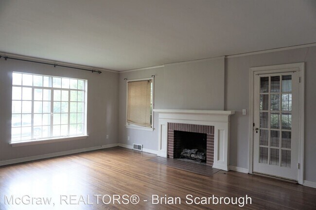 Building Photo - 2 br, 1 bath House - 248 Waverly Dr
