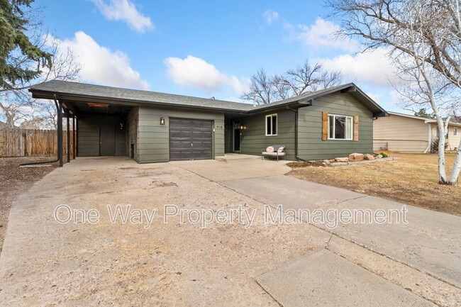 Building Photo - 918 Woodbine Dr