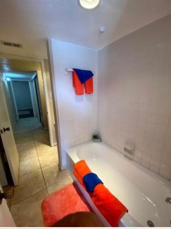 Foto del edificio - 9000 Bissonnet St