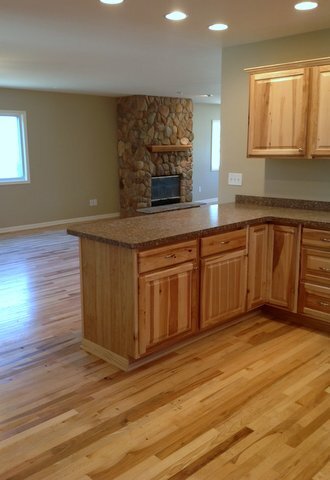 Building Photo - Remodeled 3bdrm/2 bath Ranch in Silver Lake!