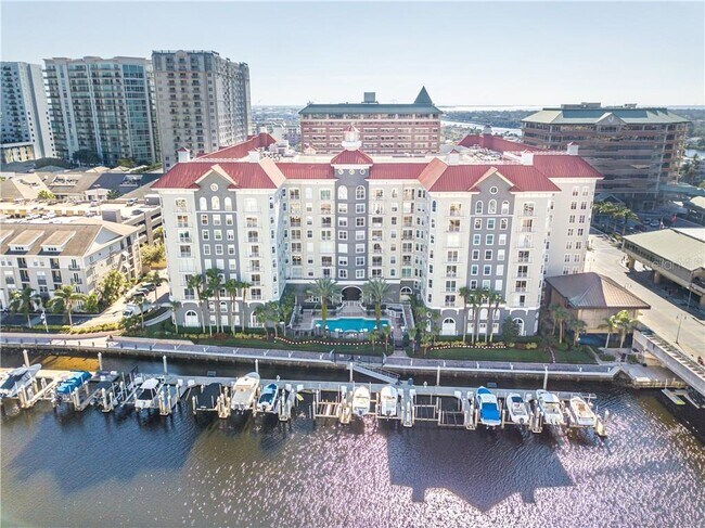 Foto del edificio - 700 S Harbour Island Blvd