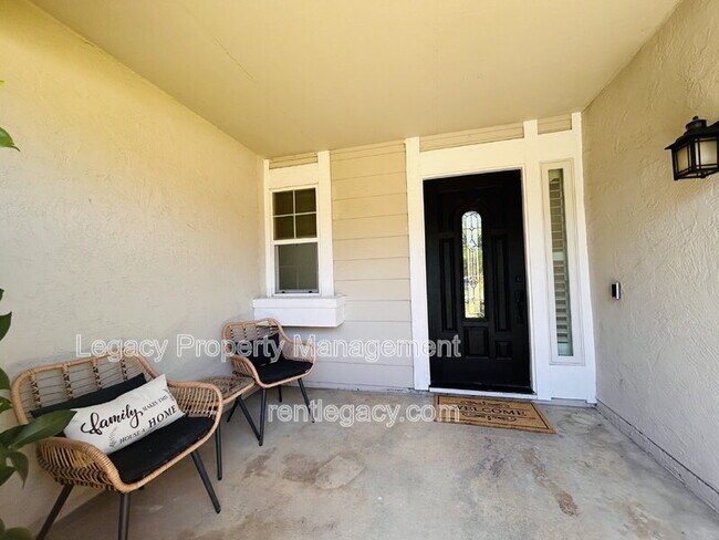 Foto del edificio - 3047 Mill Oak Way
